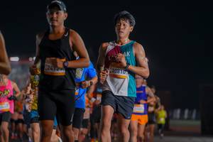 BIB: 24120, 20810
                            <button type="button" onclick="openModal(22987157)" class="btn btn-primary btn-sm float-right btn-popup" data-toggle="modal" data-target=".modal-high-quality">
                        <i class="fas fa-shopping-cart"></i> Add to Cart
                    </button>
                                            <button type="button" onclick="isThisMe(22987157, true)" class="btn btn-success btn-sm float-right btn-popup btn-isme hidden" data-toggle="tooltip" data-placement="bottom" title="นี่คือรูปของคุณใช่ไหม คลิกที่นี่เพื่อเอาเข้าอัลบั้ม">
                        <i class="fas fa-plus"></i> Add to album
                    </button>
                    <button type="button" onclick="isThisMe(22987157, false)" class="btn btn-warning btn-sm float-right btn-popup btn-isnotme hidden">
                        <i class="fas fa-ban"></i> Remove from album
                    </button>